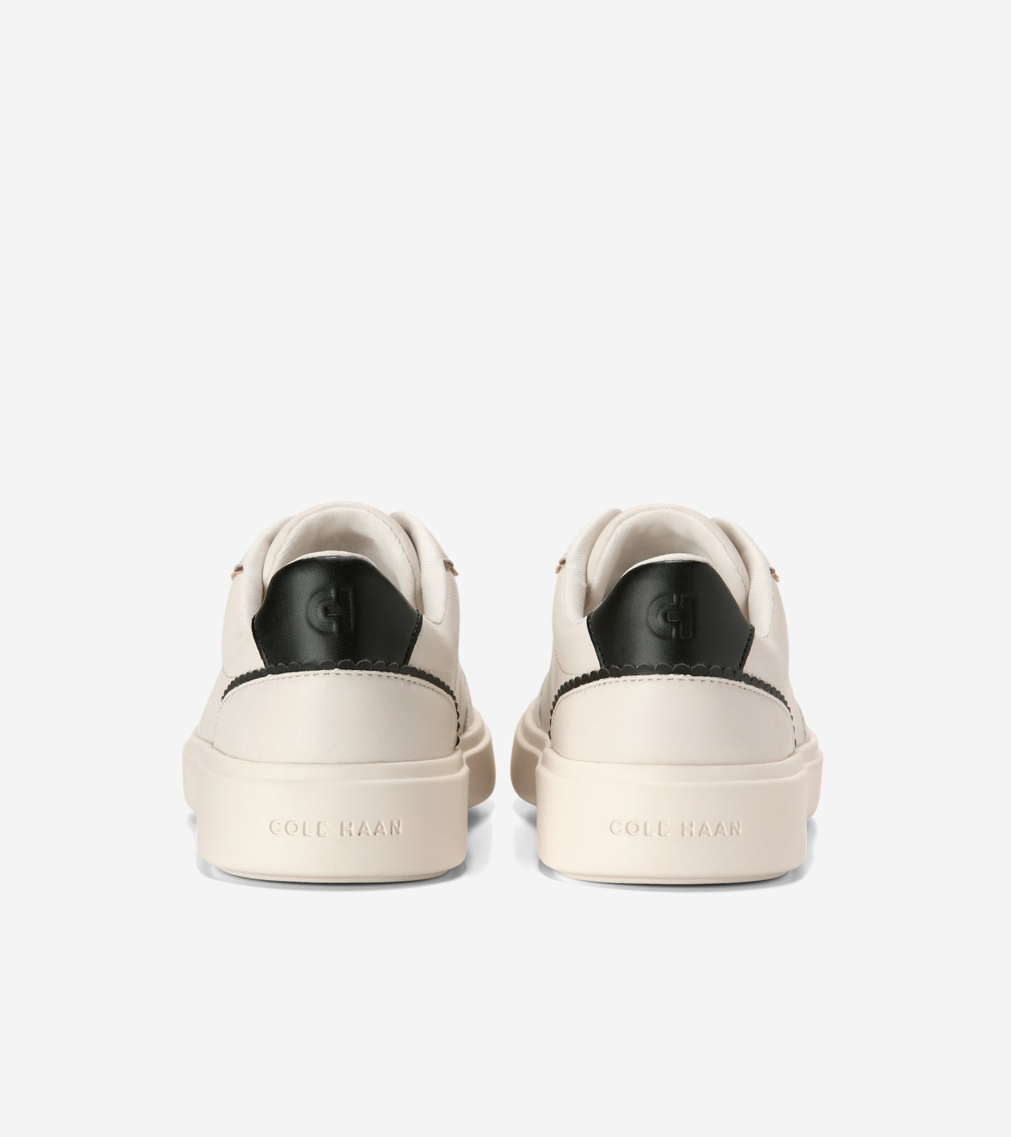 W33613:IVORY LTR/BLACK LTR